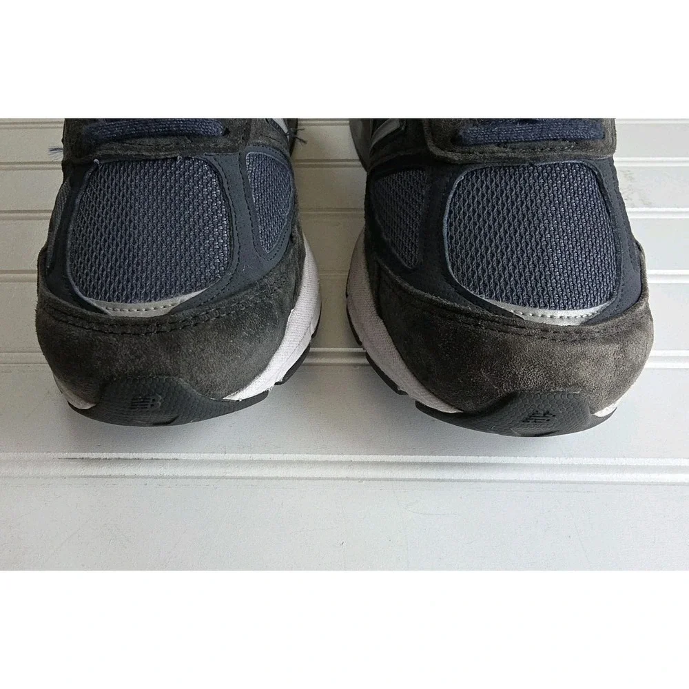 New Balance 990v5 Women's Size 11 W990NV5 NAVY GRAY